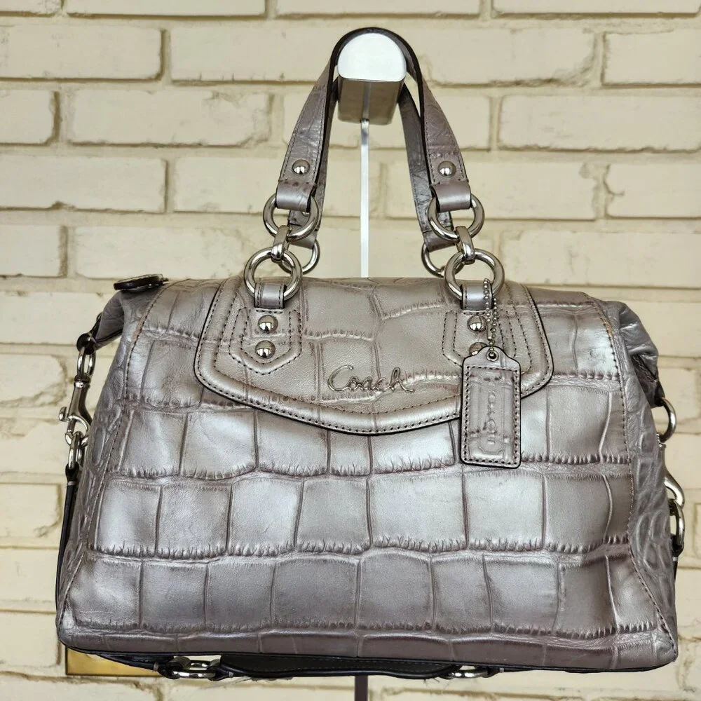 Euc Coach Ashley Crocodile Embossed Silver Leather Shoulder Bag